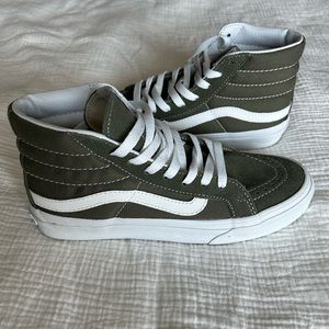 Vans SK8-Hi Slim Shoes